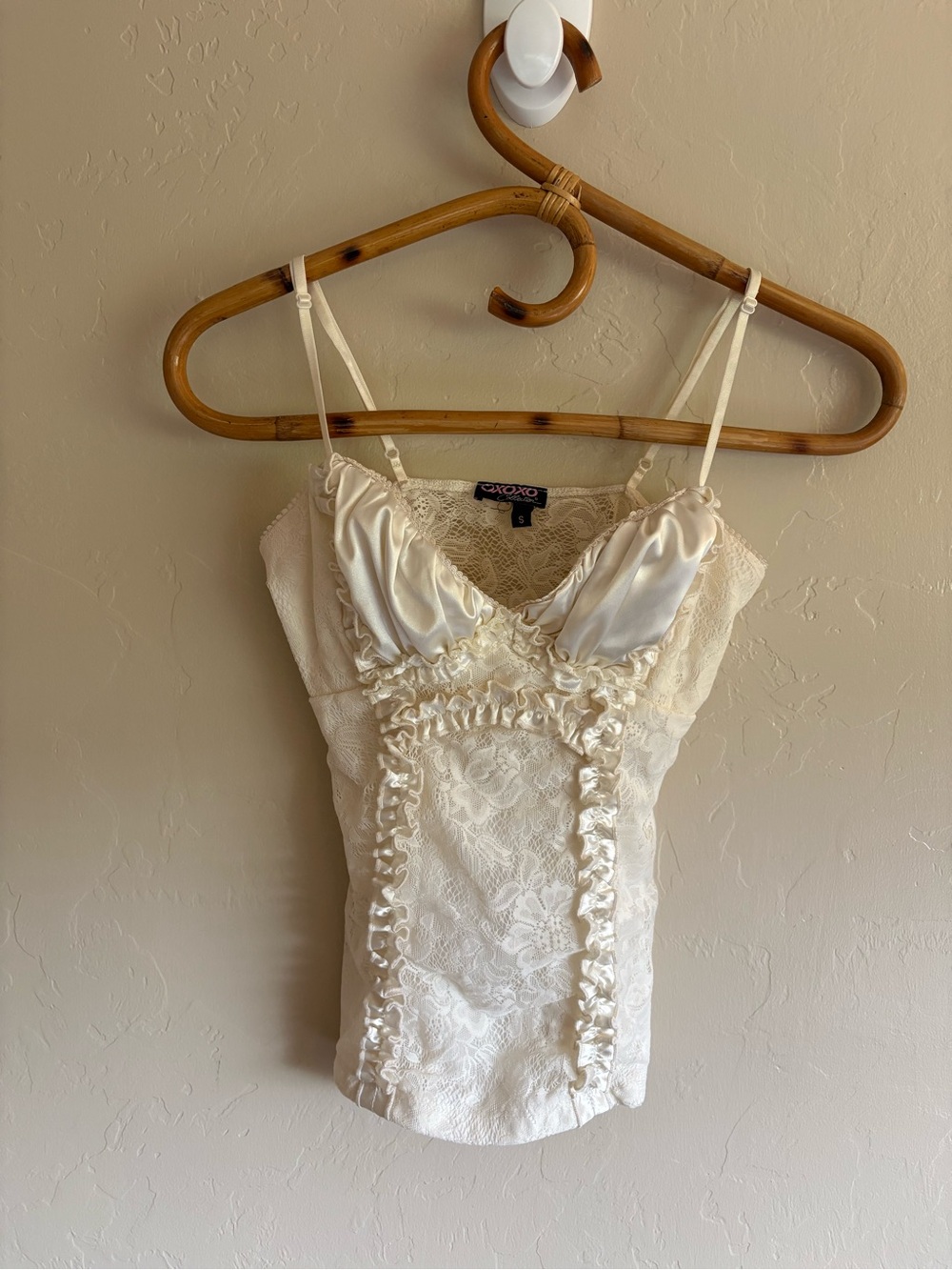 Y2K 2000s XOXO Collection Satin & Lace Ruffle Cream Cami Tank Top Size Small